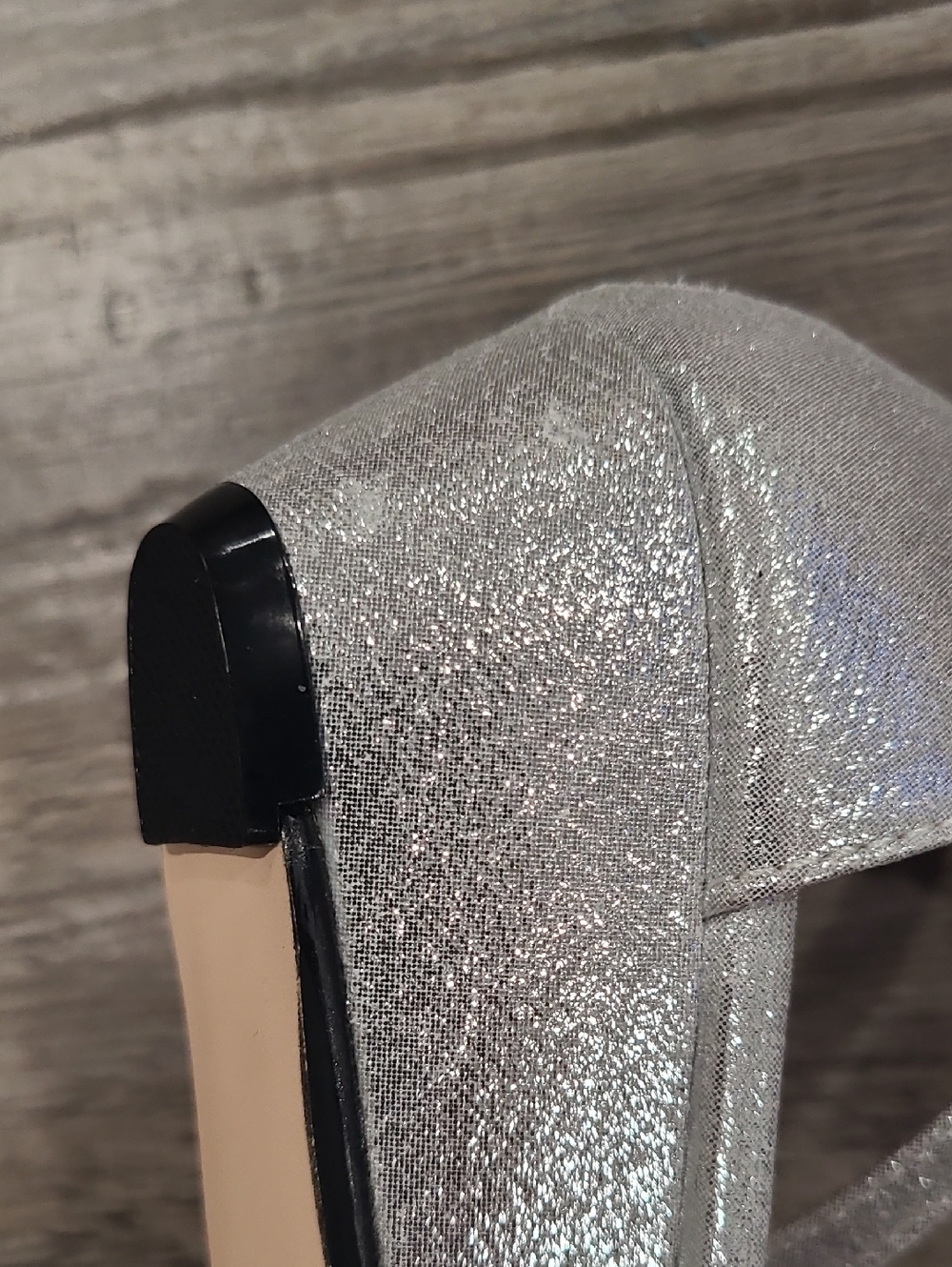 Benjamin Walk Silver Shimmer Low Wedge Sandals Size 7.5 - Picture 6 of 6